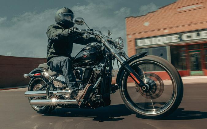2025 Harley-Davidson Breakout® MDNIGHT FIRSTORM