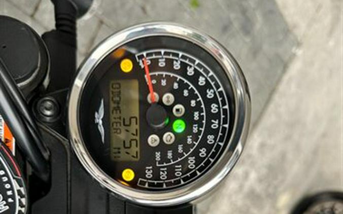 2022 Moto Guzzi V7 Special E5