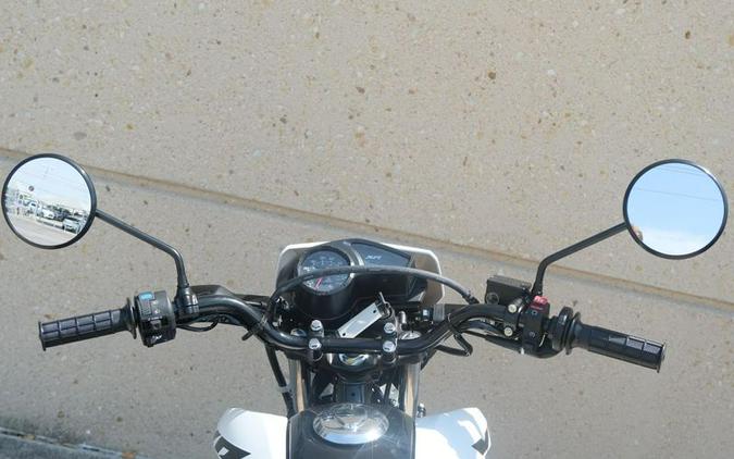 New 2025 HONDA XR150L