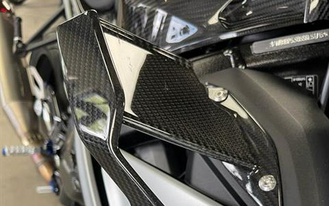 2025 BMW M 1000 R