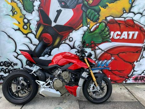 2020 Ducati Streetfighter V4 S Review (25 Fast Facts)