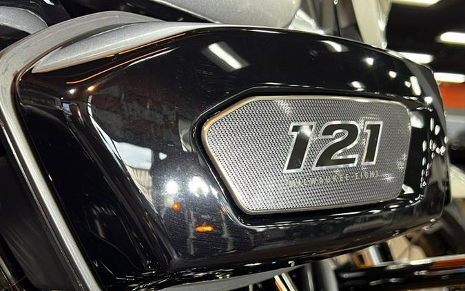 2023 Harley-Davidson Street Glide FLHXSE - CVO