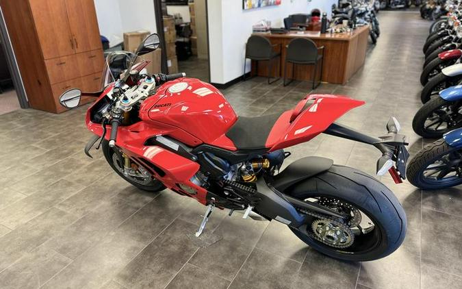 2024 Ducati Panigale V4 S Red