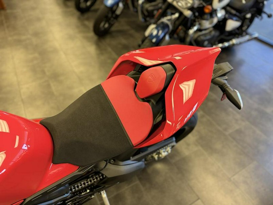 2024 Ducati Panigale V4 S Red