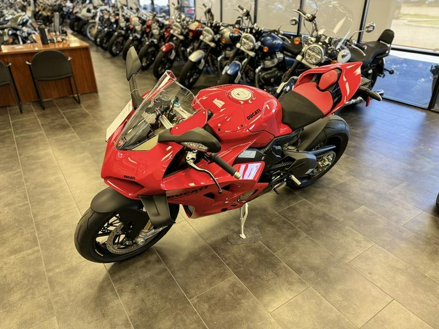 2024 Ducati Panigale V4 S Red