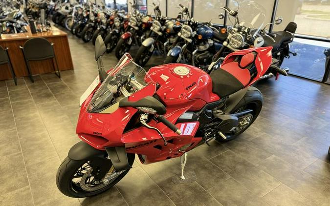 2024 Ducati Panigale V4 S Red