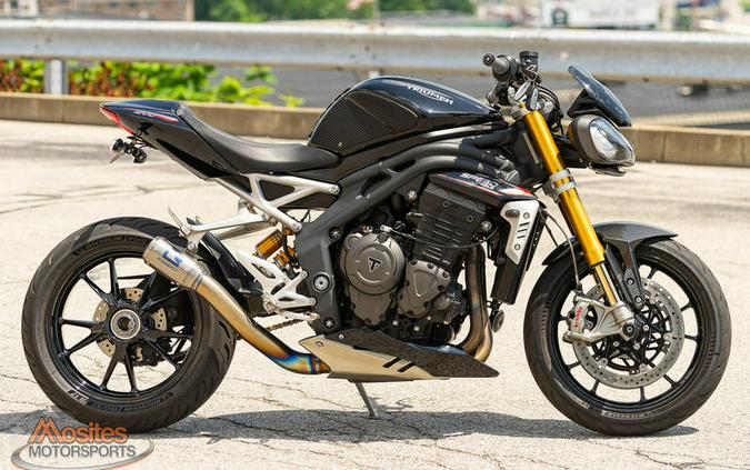 2022 Triumph Speed Triple 1200 RS Sapphire Black