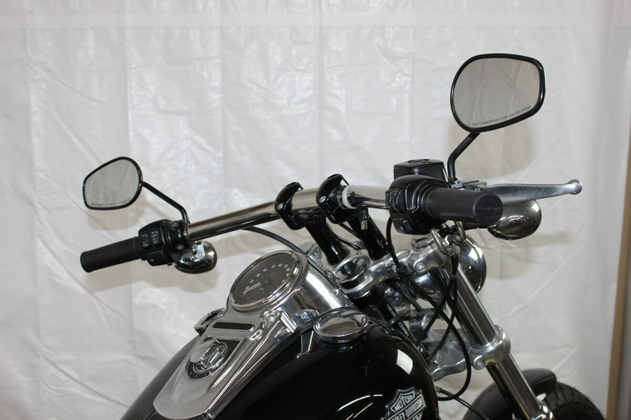 Harley-Davidson® Fat Bob® 2012 FXDF 320907B BLACK