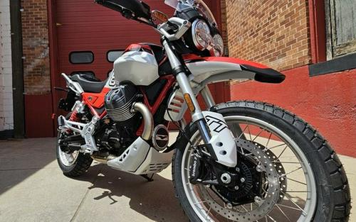 2025 Moto Guzzi V85 TT
