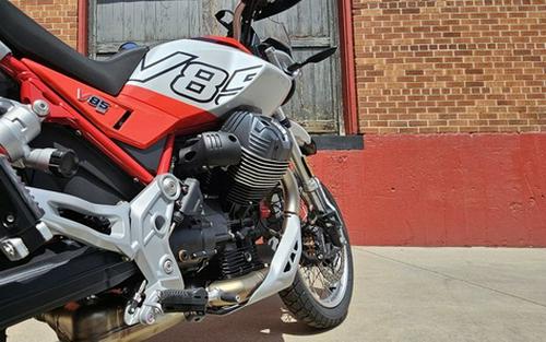 2025 Moto Guzzi V85 TT