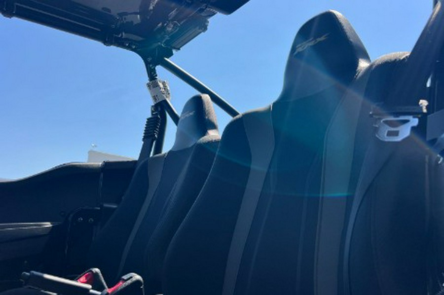 2026 Kawasaki Teryx KRX® 1000 Blackout Edition