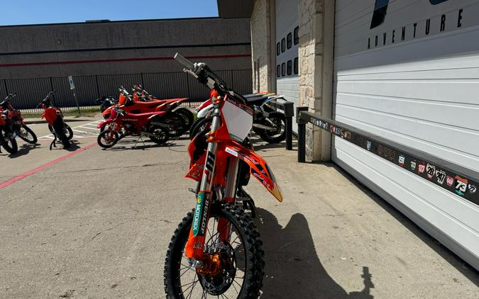 2026 KTM 450 SX-F Factory Edition