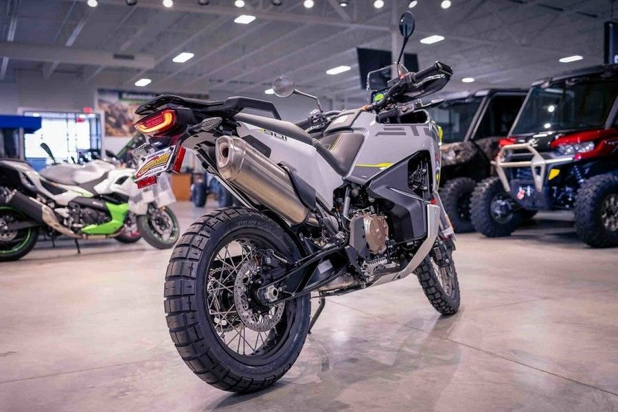 2024 Husqvarna® Norden 901