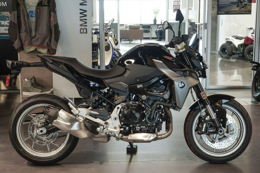 2023 BMW F 900 R Black Storm Metallic