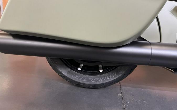 2025 Indian Motorcycle® Springfield ® Dark Horse® Moss Green Smoke