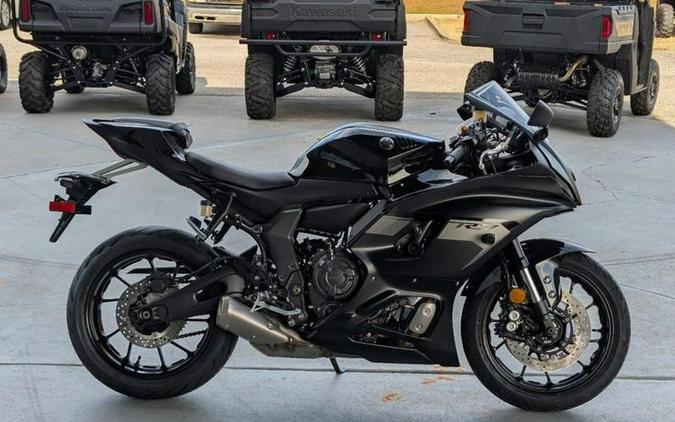 2025 Yamaha YZF-R7