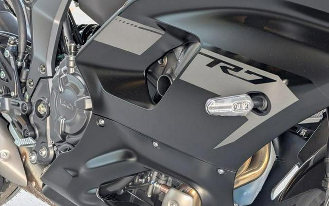 2025 Yamaha YZF-R7
