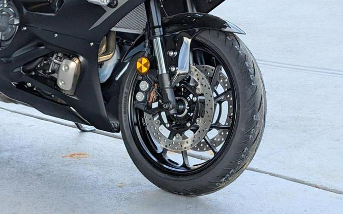 2025 Yamaha YZF-R7