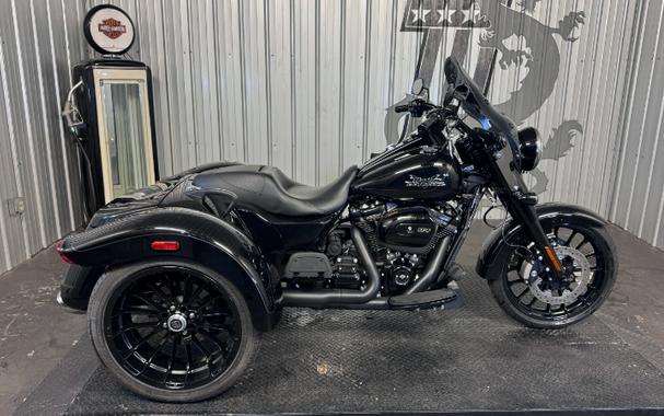 2023 Harley-Davidson FREEWHEELER