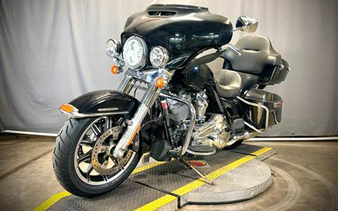 2017 Harley-Davidson Street Glide®