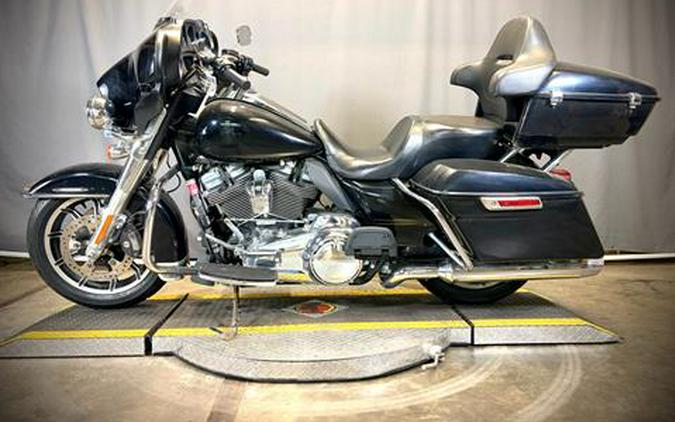 2017 Harley-Davidson Street Glide®