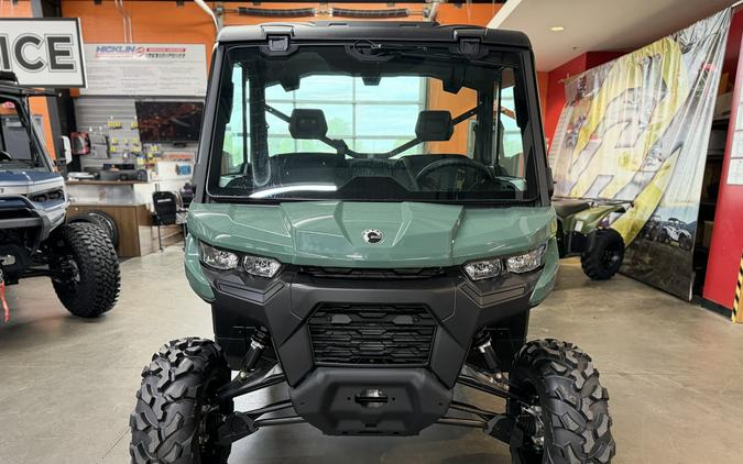 2026 Can-Am Defender DPS CAB HD10