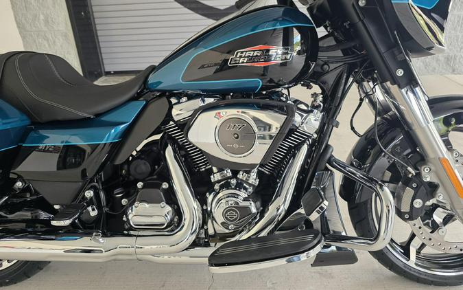 2026 Harley-Davidson® Street Glide® Teal Thunder / Vivid Black Chrome Trim