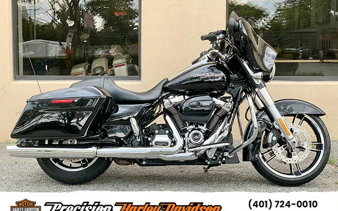 2017 Harley-Davidson Street Glide Special FLHXS