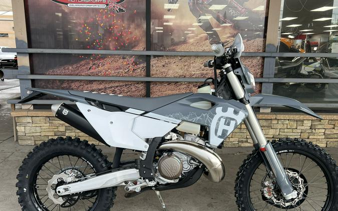 2024 Husqvarna TE 300 Pro First Look [9 Fast Facts]