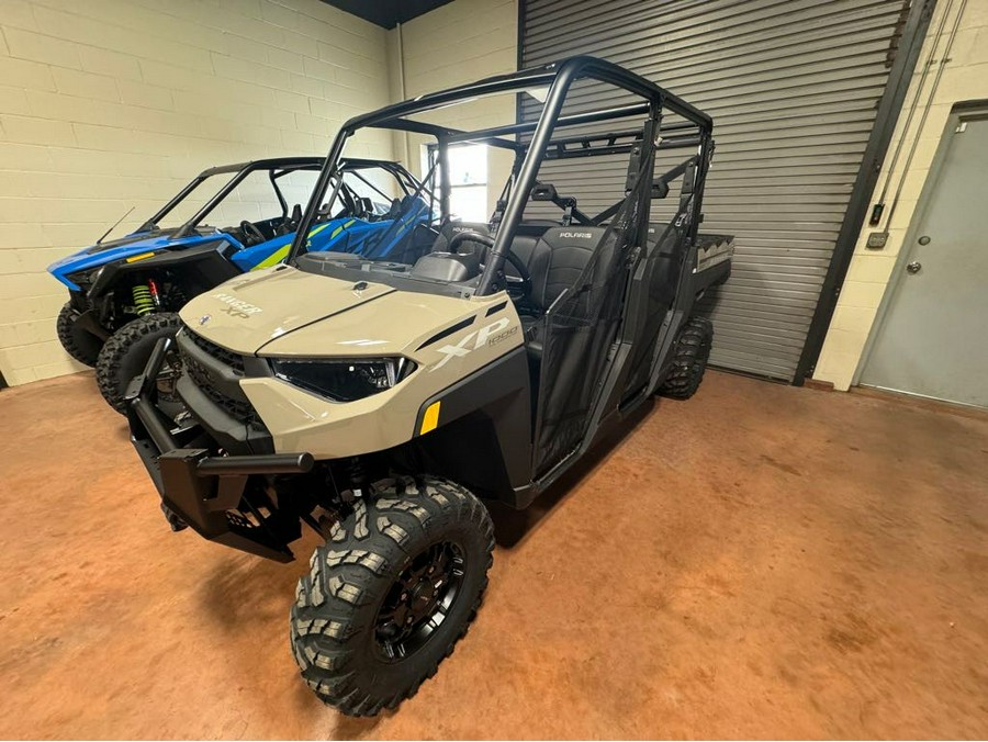 2024 Polaris Industries RANGER CREW XP 1000 PREMIUM DESERT SAND