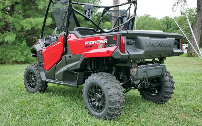 2024 Honda Pioneer 1000 Deluxe