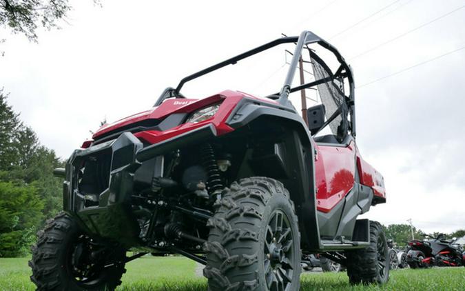 2024 Honda Pioneer 1000 Deluxe