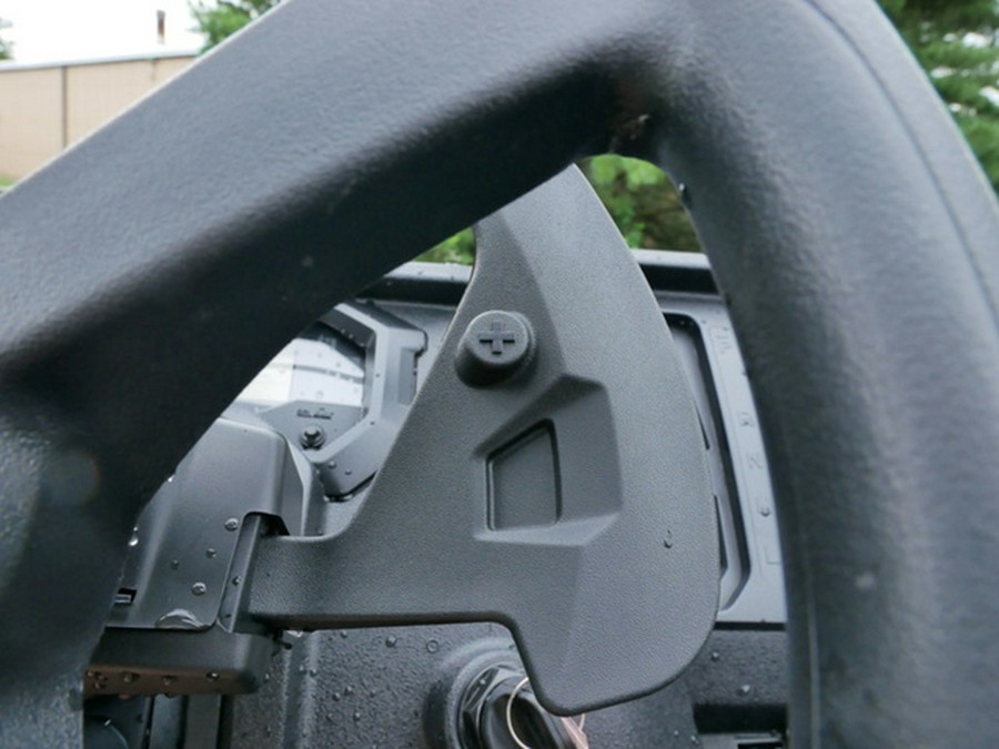 2024 Honda Pioneer 1000 Deluxe