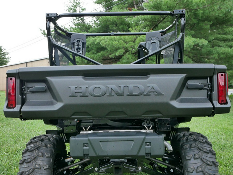 2024 Honda Pioneer 1000 Deluxe