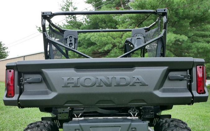 2024 Honda Pioneer 1000 Deluxe