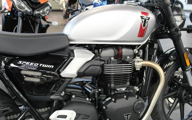 2025 Triumph Speed Twin 900 Base
