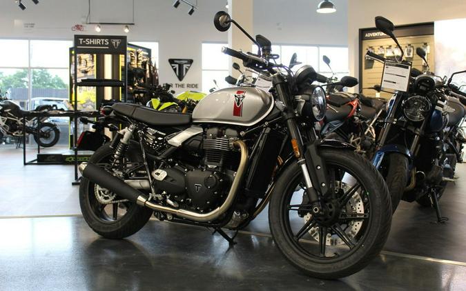 2025 Triumph Speed Twin 900 Base