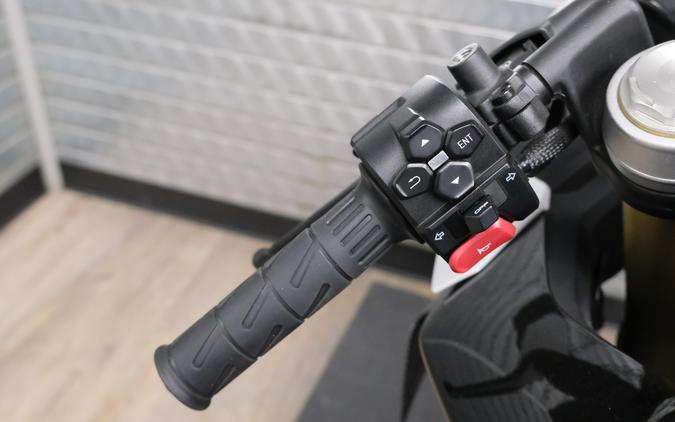 2024 CFMOTO 450SS NEBULA WHITE