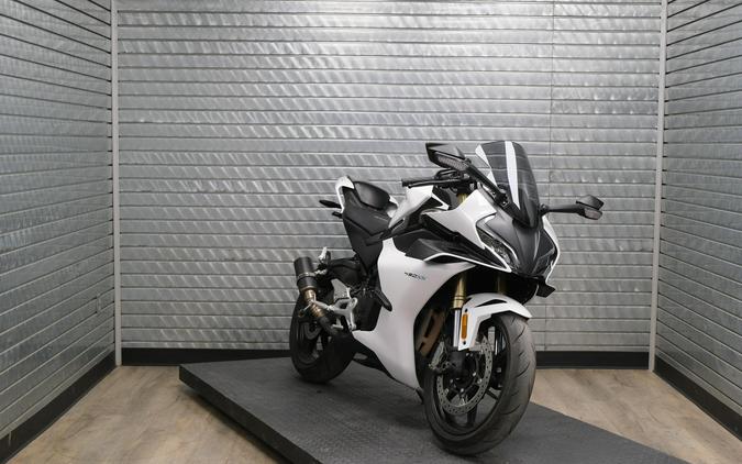 2024 CFMOTO 450SS NEBULA WHITE