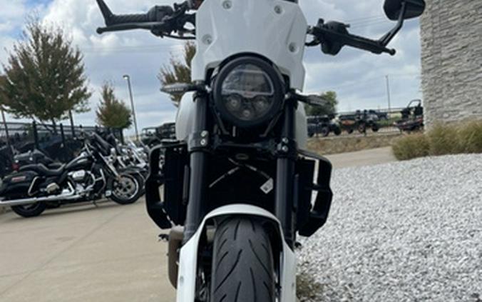 2022 Indian FTR S White Smoke
