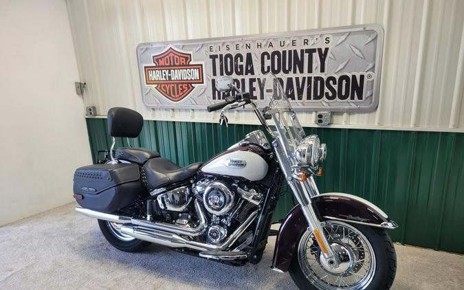 2021 Harley-Davidson® FLHC - Heritage Classic