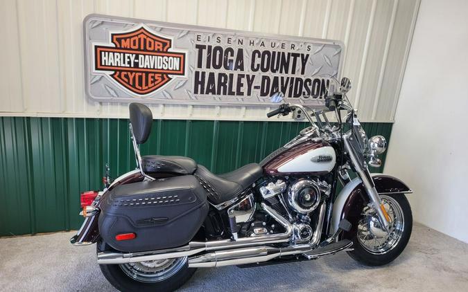 2021 Harley-Davidson® FLHC - Heritage Classic