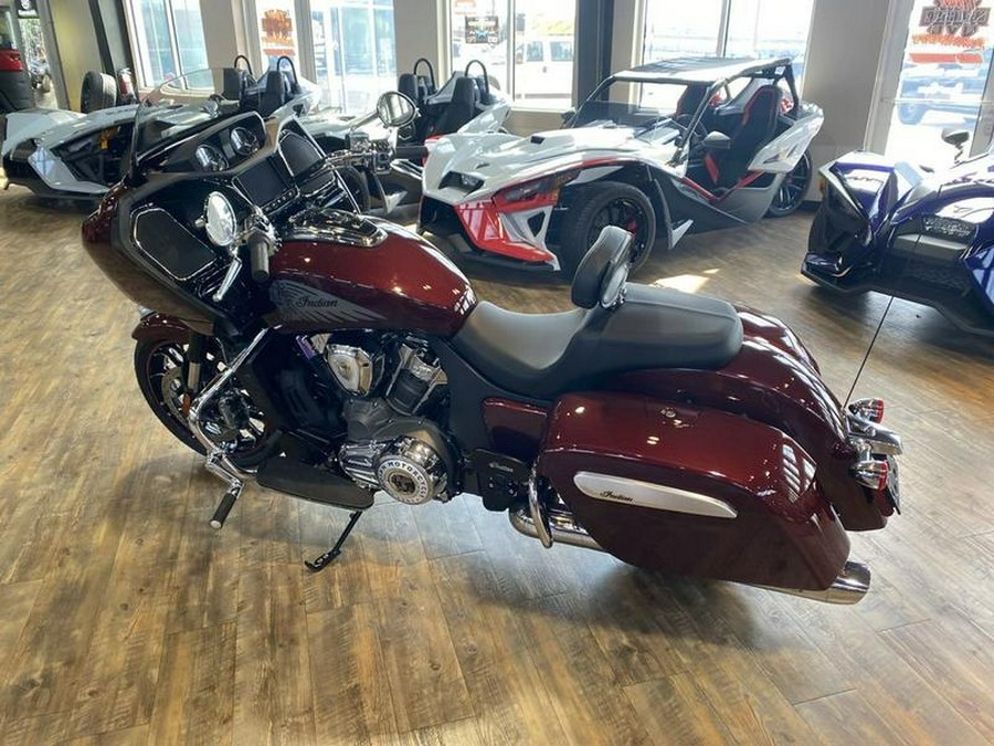 2023 Indian Motorcycle® Challenger® Limited Maroon Metallic