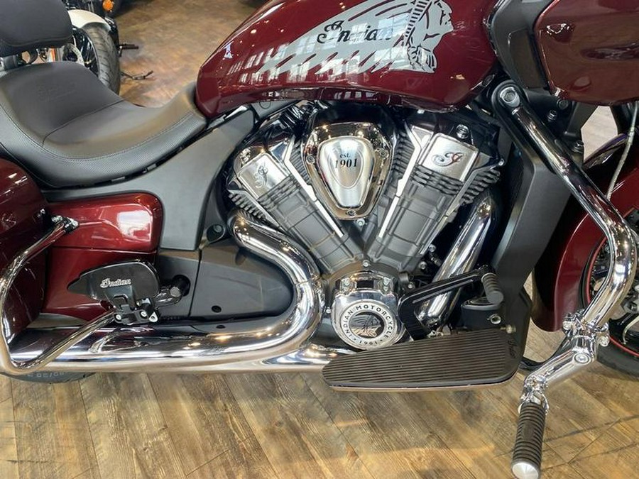 2023 Indian Motorcycle® Challenger® Limited Maroon Metallic