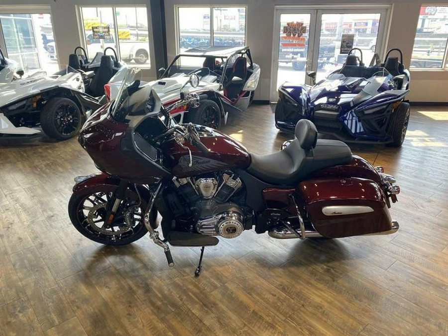 2023 Indian Motorcycle® Challenger® Limited Maroon Metallic