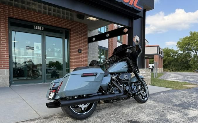 2024 Harley-Davidson Street Glide FLHX SHARKSKIN BLUE