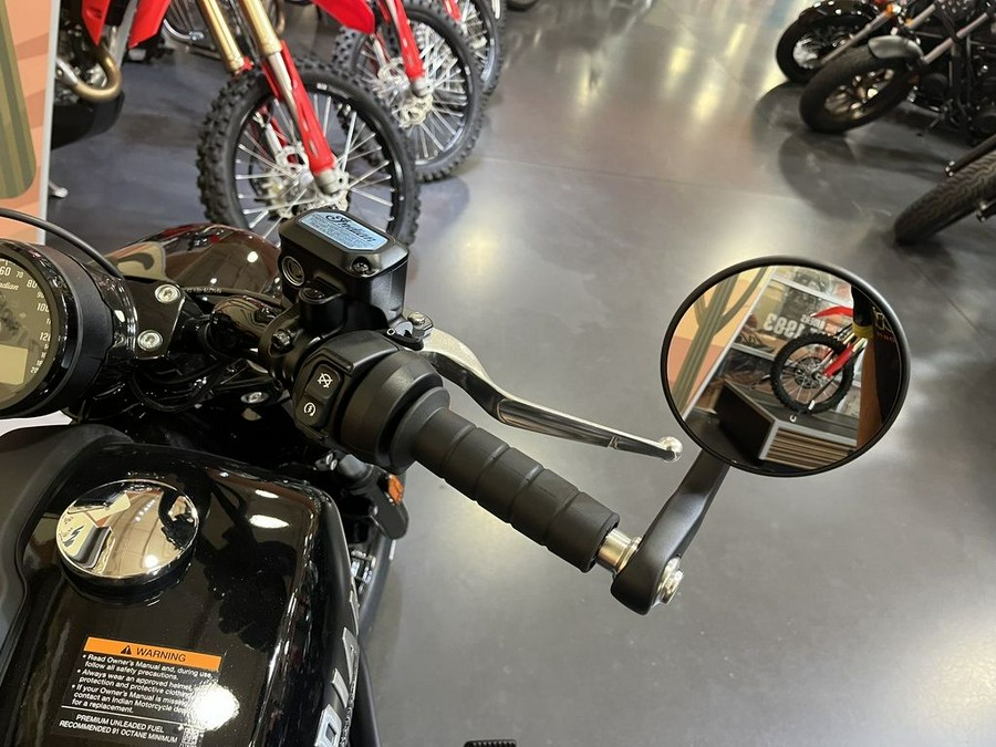 2025 Indian Motorcycle® Scout® Bobber Black Metallic