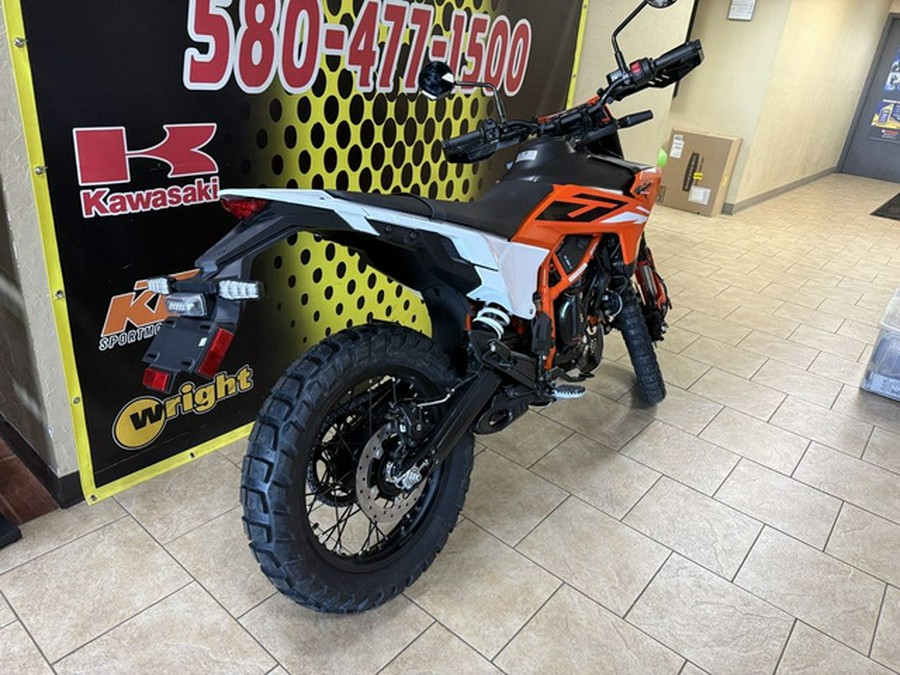 2026 KTM Enduro 390 R