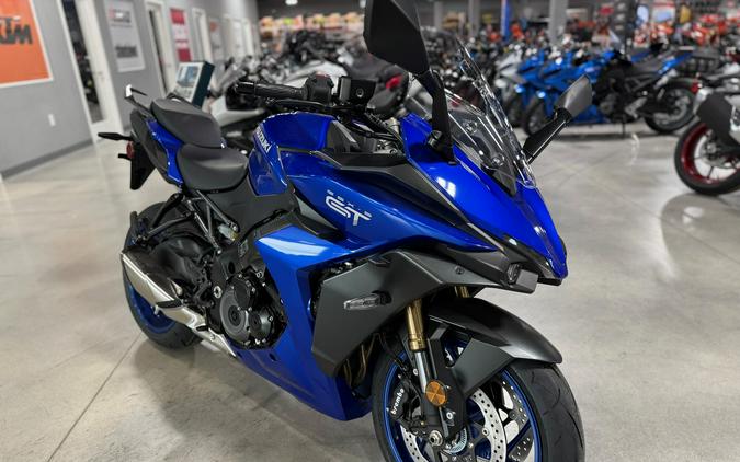 2025 Suzuki GSX S1000GT+