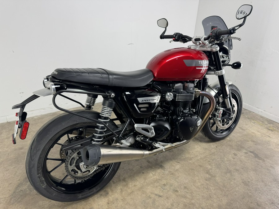 2023 Triumph Speed Twin 1200 Red Hopper - BD3280